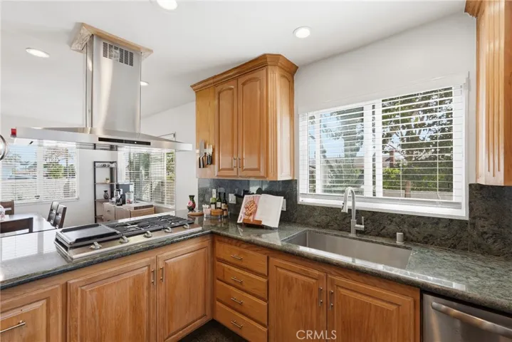 525 E 246th, Carson, California 90745