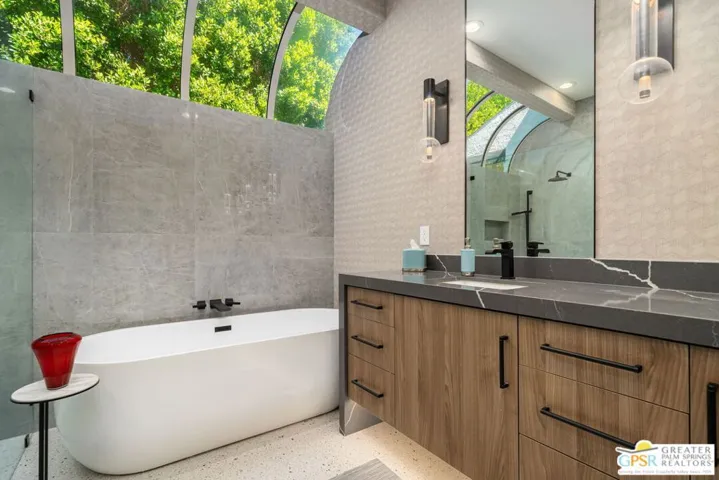 30 Mayfair Drive, Rancho Mirage, California 92270