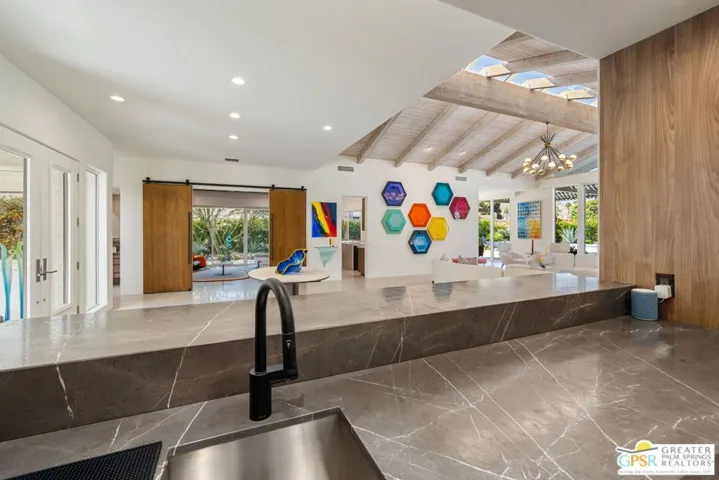 30 Mayfair Drive, Rancho Mirage, California 92270