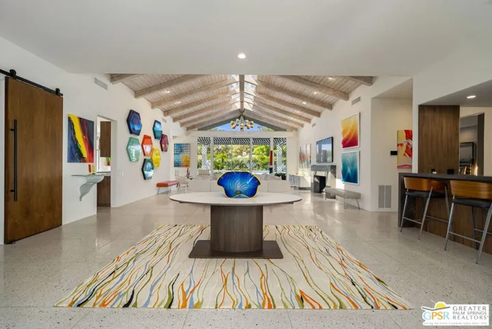 30 Mayfair Drive, Rancho Mirage, California 92270