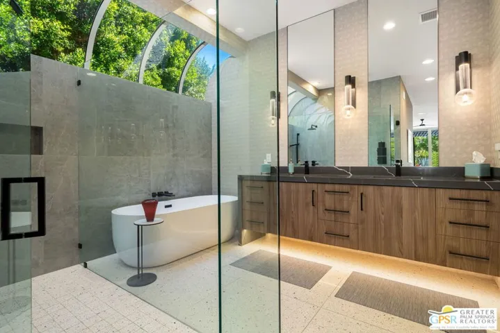 30 Mayfair Drive, Rancho Mirage, California 92270