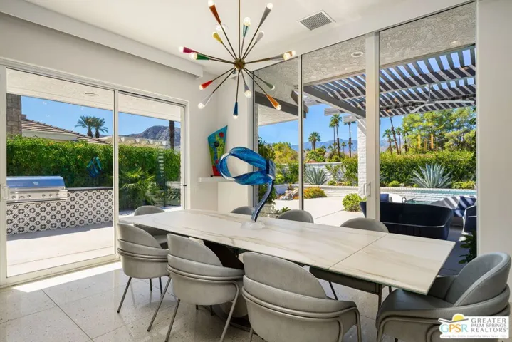 30 Mayfair Drive, Rancho Mirage, California 92270