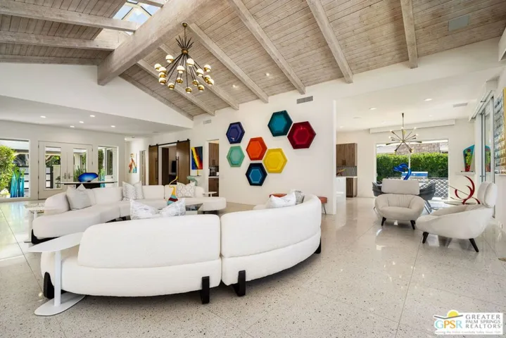 30 Mayfair Drive, Rancho Mirage, California 92270