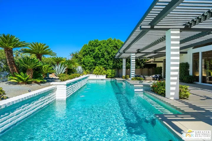 30 Mayfair Drive, Rancho Mirage, California 92270