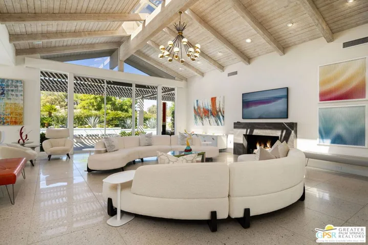 30 Mayfair Drive, Rancho Mirage, California 92270