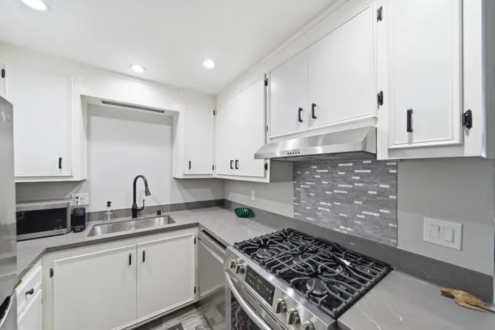 38228 Paseo Padre Parkway 10, Fremont, California 94536