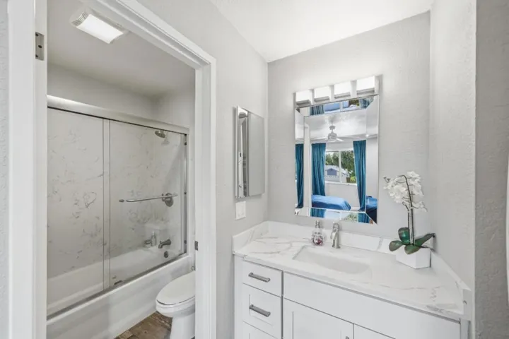 38228 Paseo Padre Parkway 10, Fremont, California 94536
