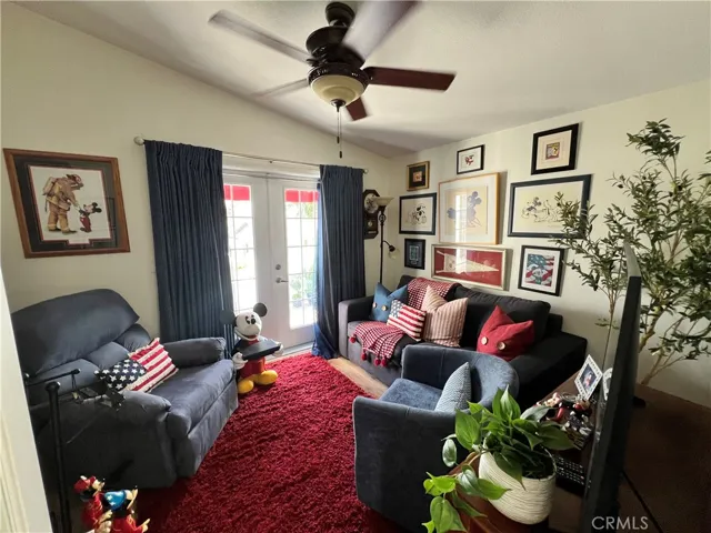 1550 Rimpau 114, Corona, California 92881