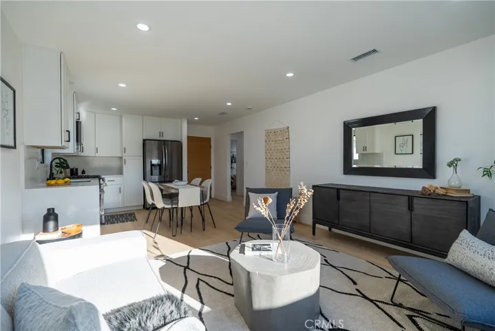 1719 Landis, Burbank, California 91504