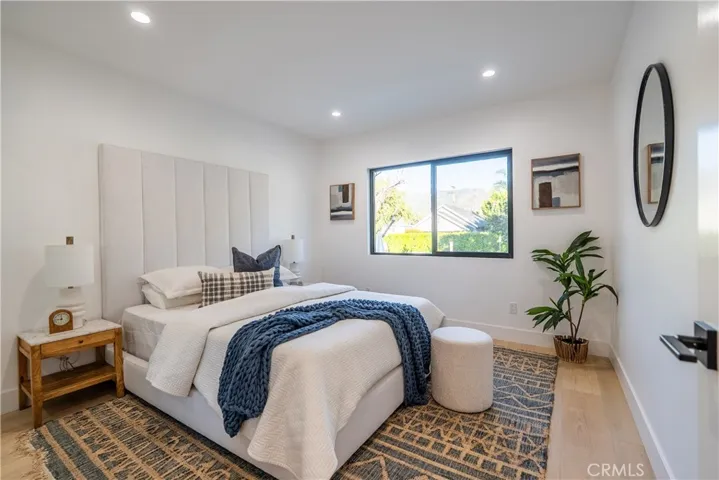 1719 Landis, Burbank, California 91504