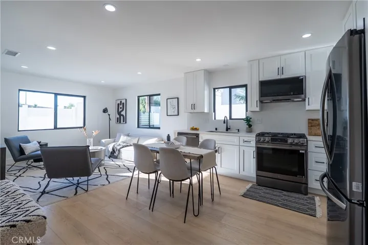 1719 Landis, Burbank, California 91504