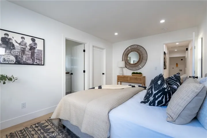 1719 Landis, Burbank, California 91504