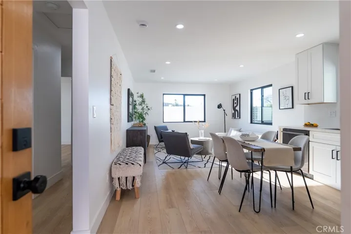 1719 Landis, Burbank, California 91504