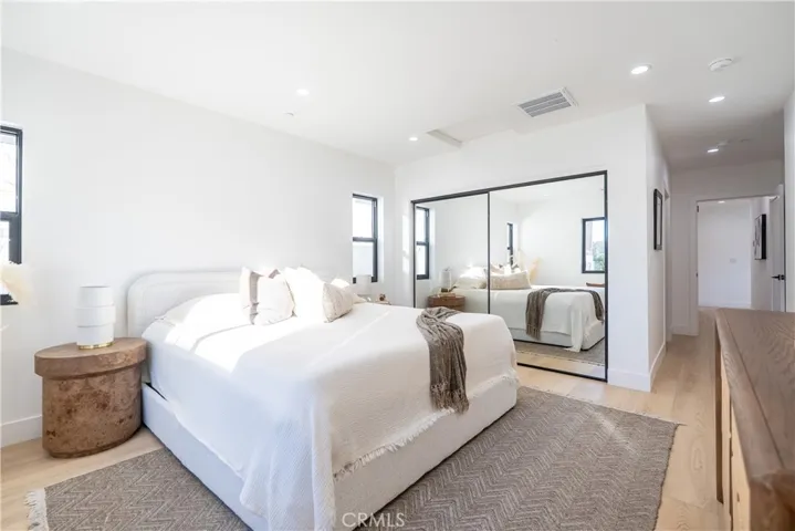 1719 Landis, Burbank, California 91504
