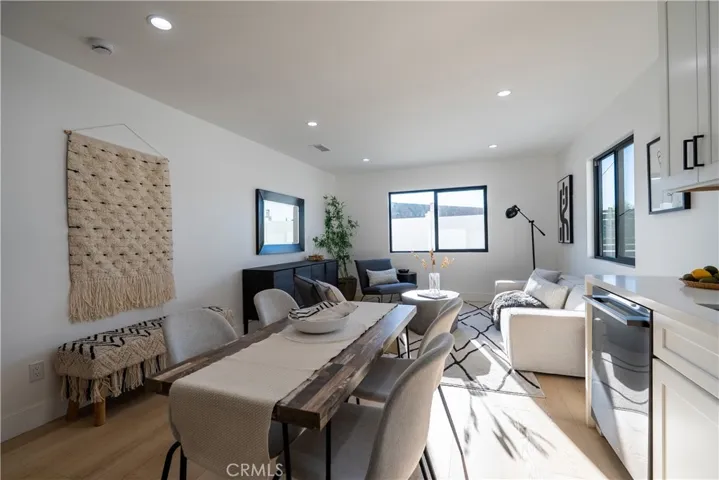 1719 Landis, Burbank, California 91504