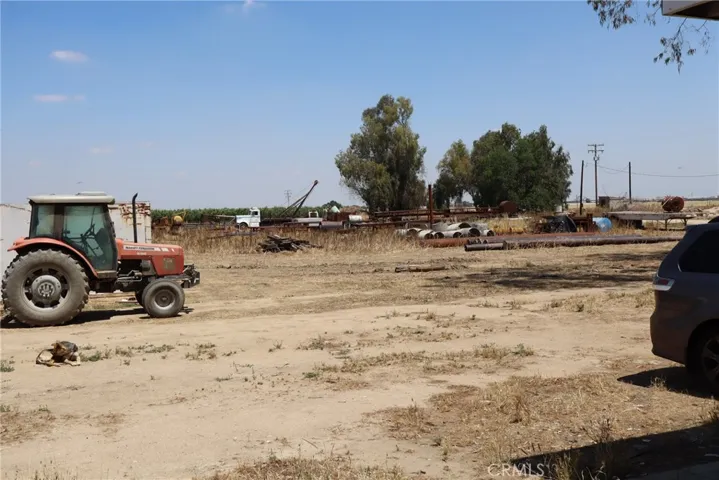 10654 Avenue 104, Pixley, California 93256