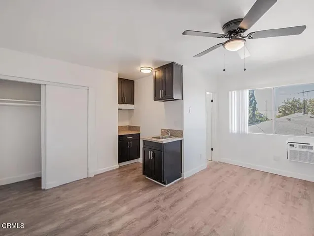 6722 Troost Studio 2