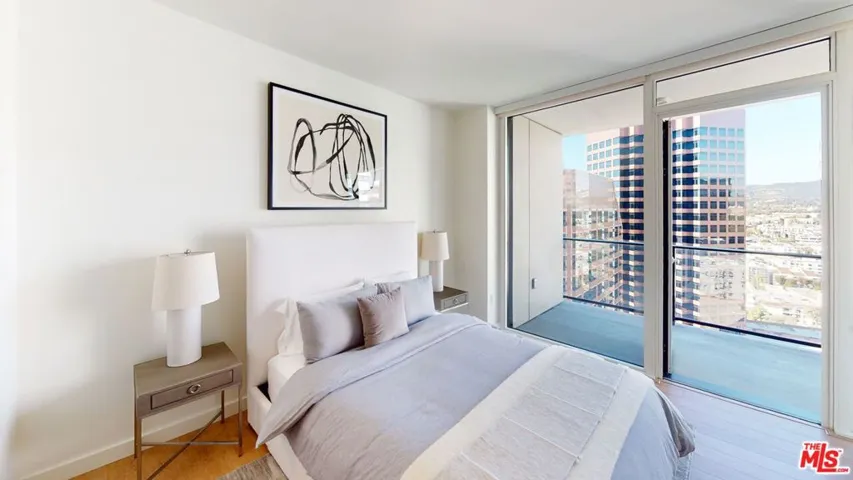11750 Wilshire Boulevard 2011, Los Angeles, California 90025