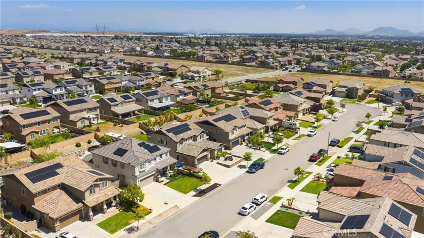 5377 Strawberry, Fontana, California 92336