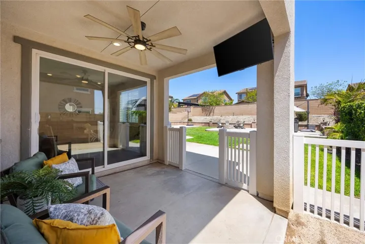 5377 Strawberry, Fontana, California 92336
