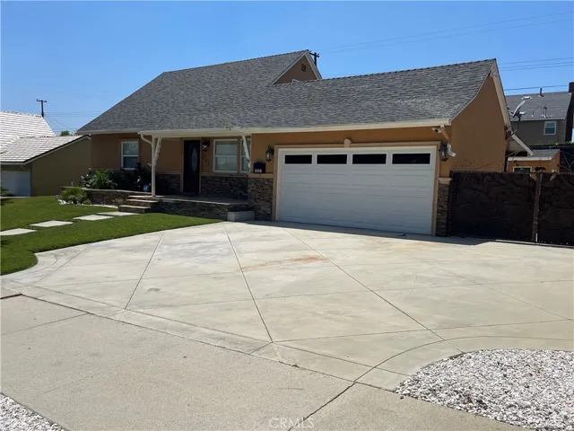 737 N Garsden, Covina, California 91724