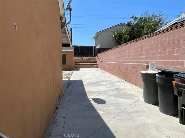 737 N Garsden, Covina, California 91724