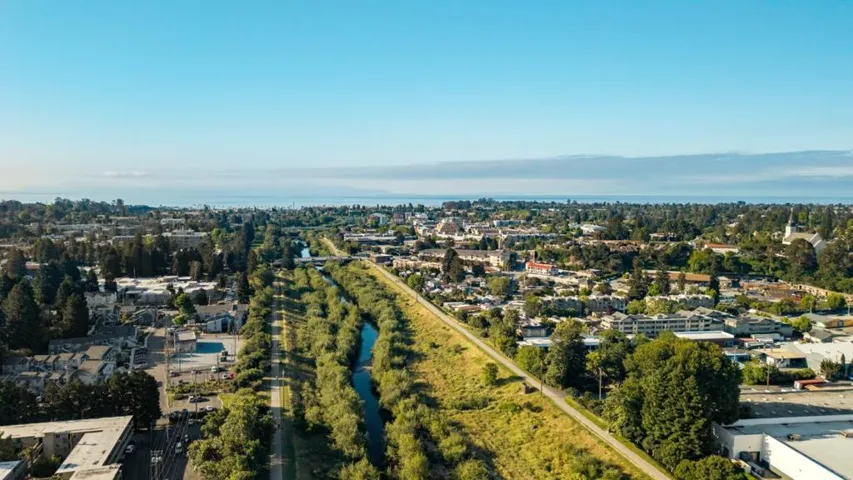 1644 Ocean Street, Santa Cruz, California 95060