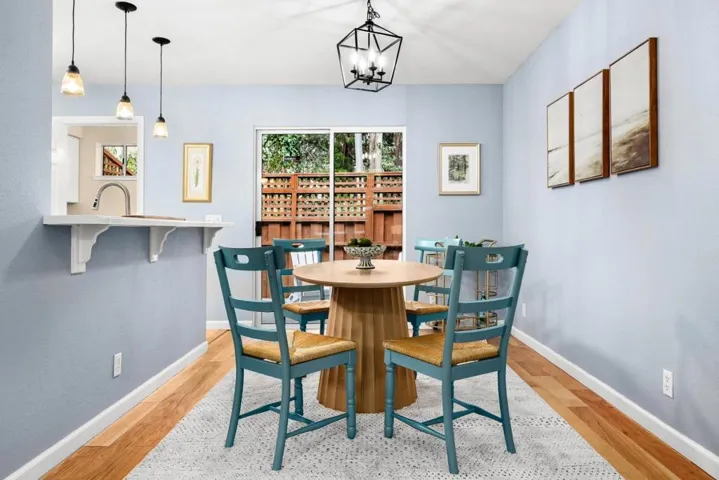 1644 Ocean Street, Santa Cruz, California 95060