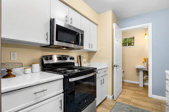 1644 Ocean Street, Santa Cruz, California 95060
