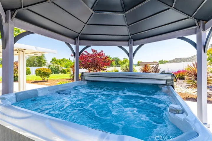1275 Shane Lane, Templeton, California 93465