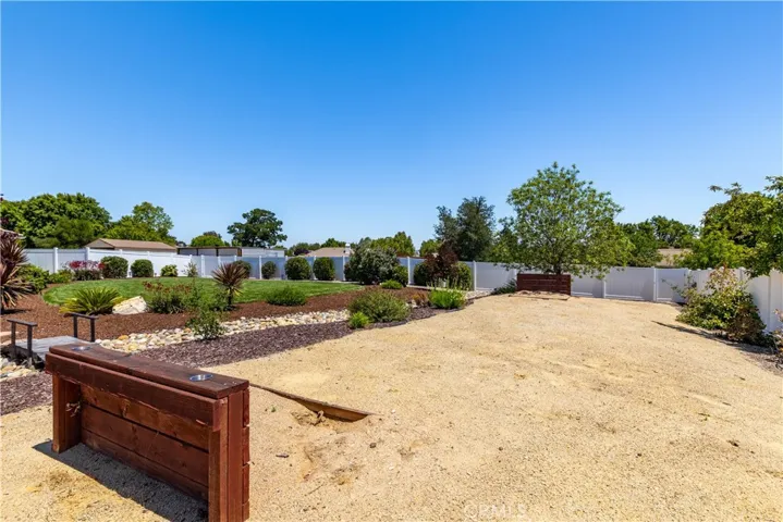 1275 Shane Lane, Templeton, California 93465