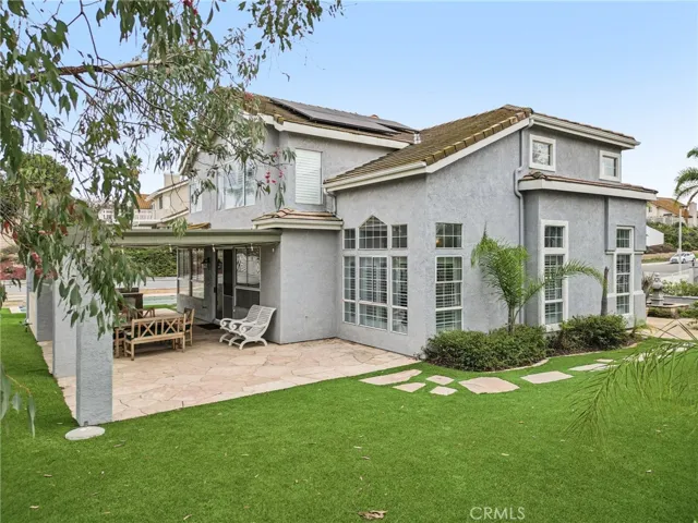 901 Clearwood Avenue, Riverside, California 92506