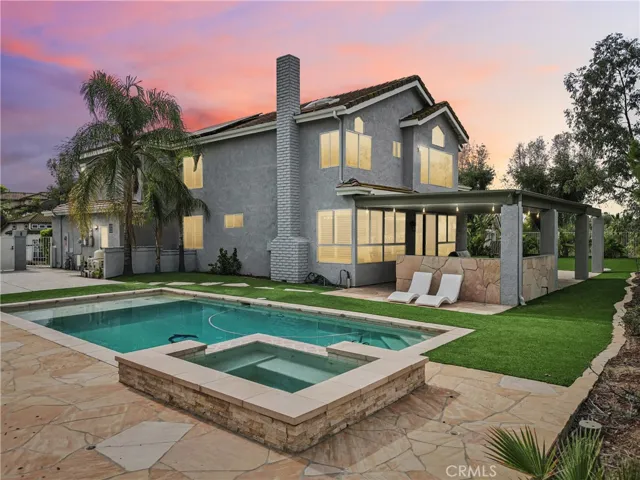 901 Clearwood Avenue, Riverside, California 92506