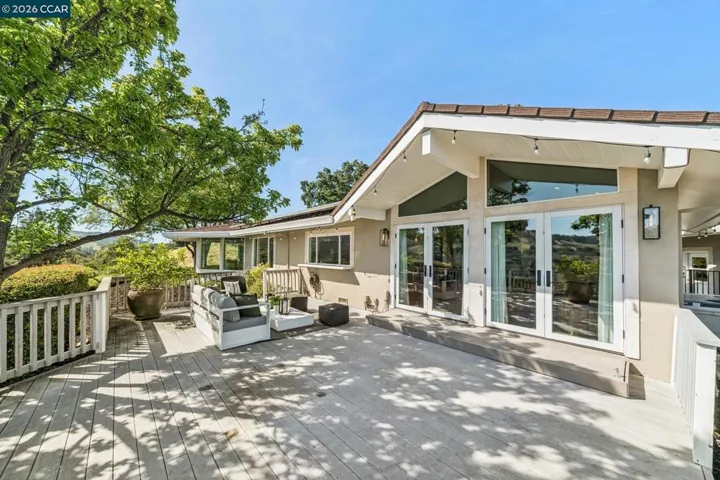 3175 Surmont Dr, Lafayette, California 94549