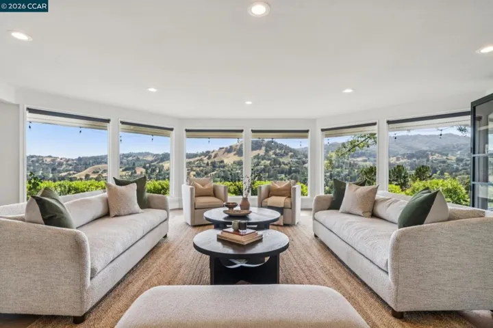 3175 Surmont Dr, Lafayette, California 94549