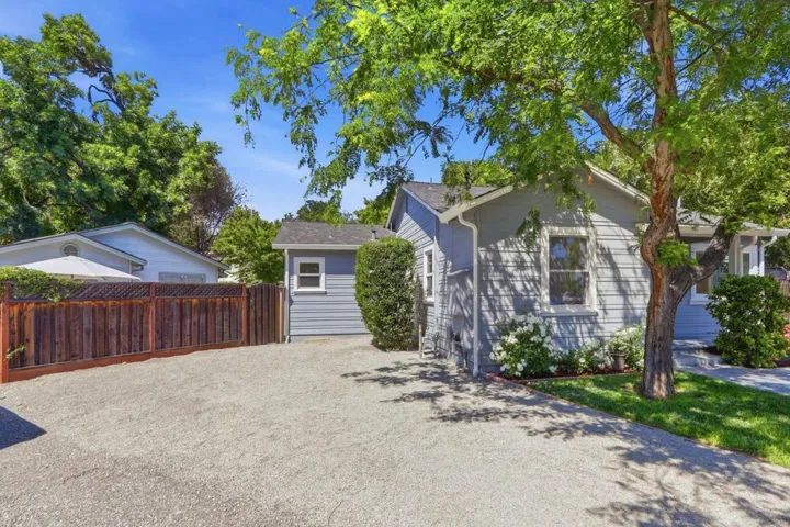 918 Chabrant Way, San Jose, California 95125