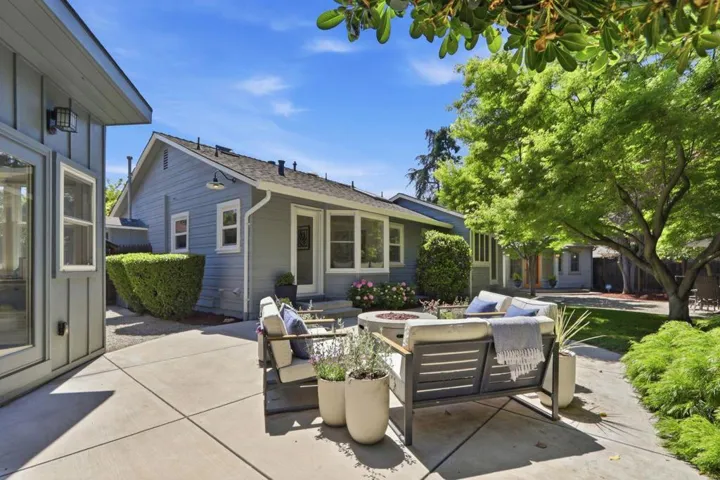 918 Chabrant Way, San Jose, California 95125