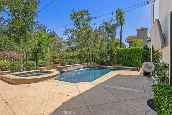 29 Raven Lane, Aliso Viejo, California 92656