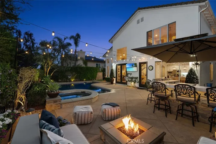 A place to relax, unwind; your own paradise. (TV is virtually enhanced)