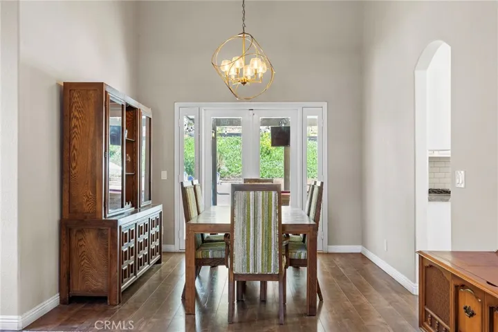 43490 Calle Nacido, Temecula, California 92592