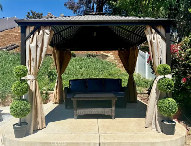 43490 Calle Nacido, Temecula, California 92592