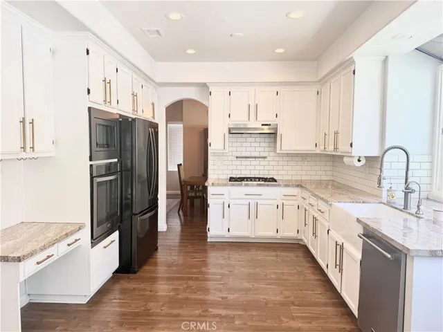 43490 Calle Nacido, Temecula, California 92592