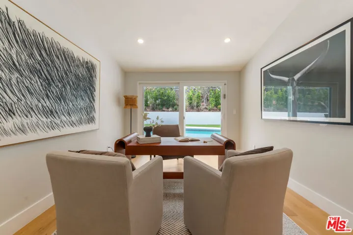 20748 Burbank Boulevard, Woodland Hills, California 91367