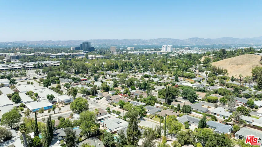 20748 Burbank Boulevard, Woodland Hills, California 91367