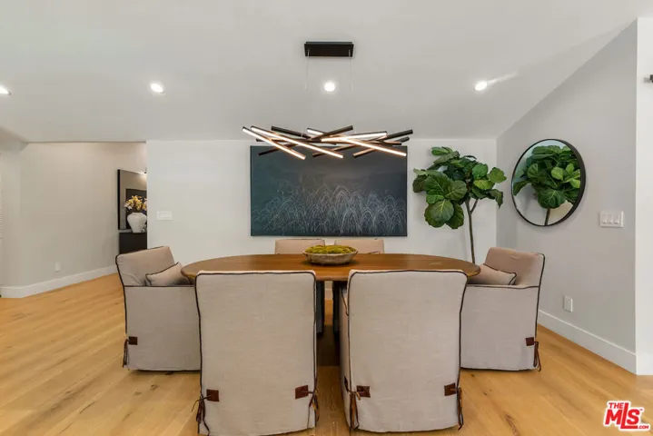 20748 Burbank Boulevard, Woodland Hills, California 91367