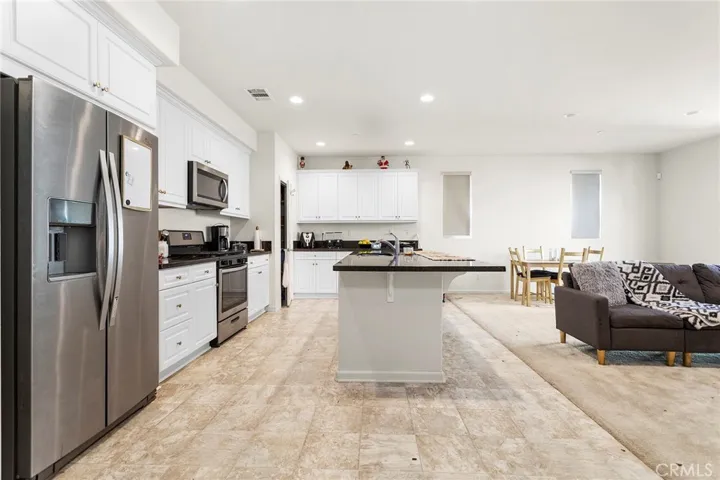 35342 Marabella Court, Winchester, California 92596