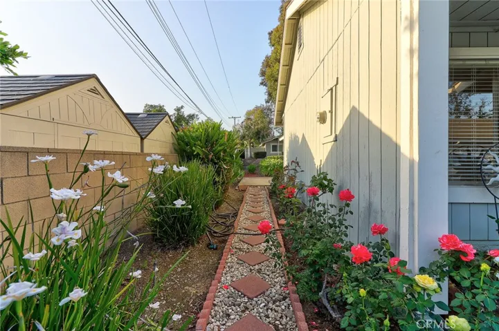 4622 San Jose H, Montclair, California 91763