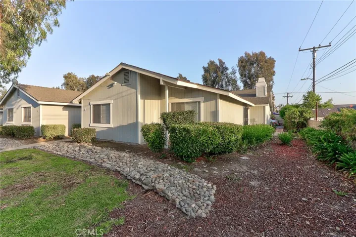 4622 San Jose H, Montclair, California 91763