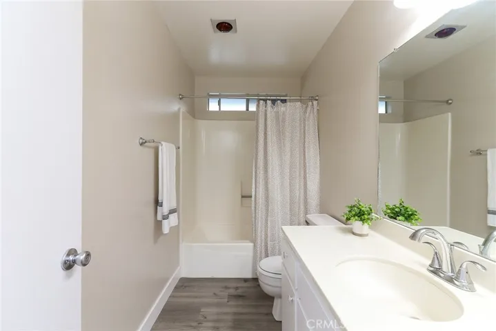 4622 San Jose H, Montclair, California 91763