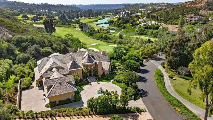6253 Clubhouse Drive, Rancho Santa Fe, California 92067